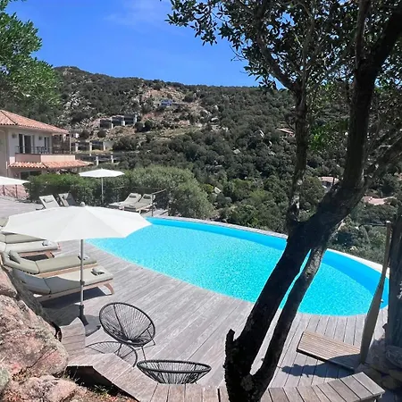 別荘 Secluded With Sea View In Palombaggia
